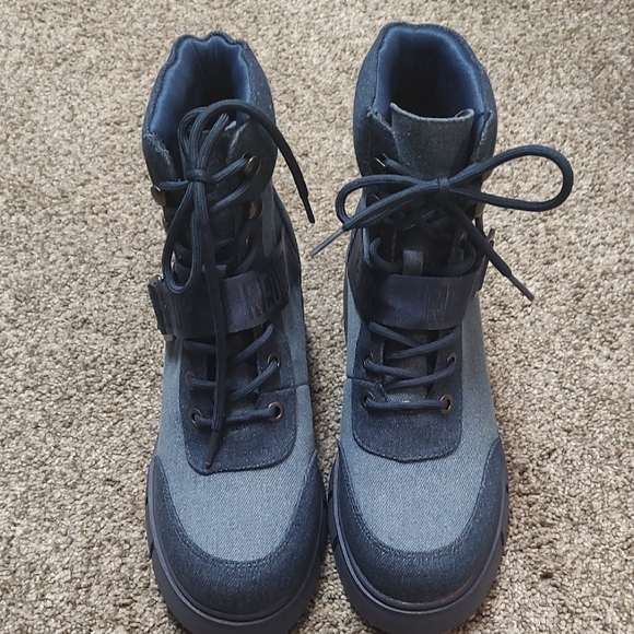 Stylish Blue Combat & Moto Winter Chunky Boots - Picture 2 of 7